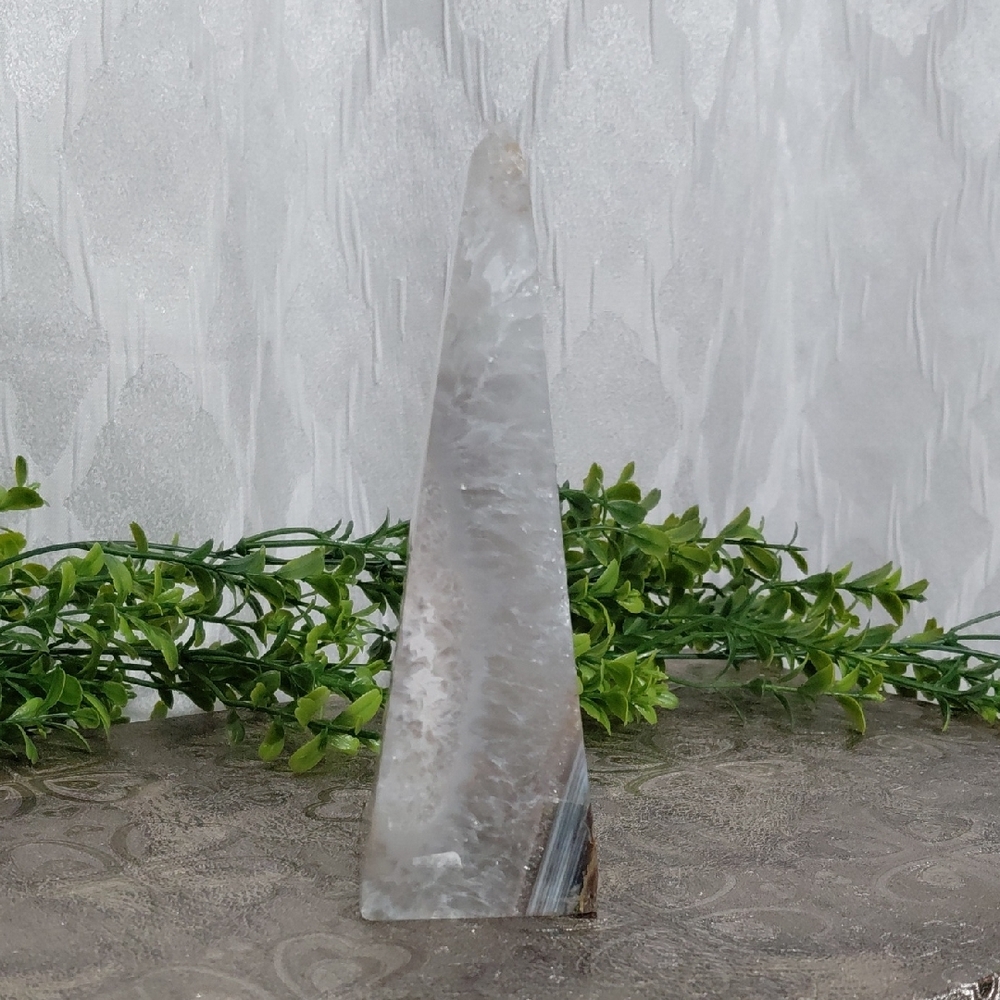 Natural Crystal Geode Tower - Picture 8 of 12